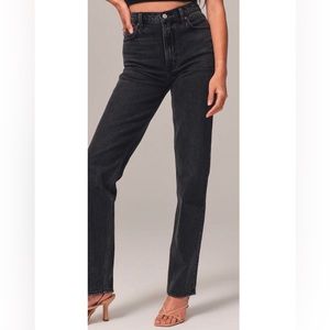 Abercrombie & Fitch | Ultra High Rise 90s Straight Jean